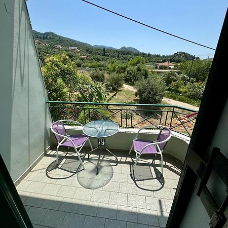 לייה Hotel Filoxenia מראה חיצוני תמונה