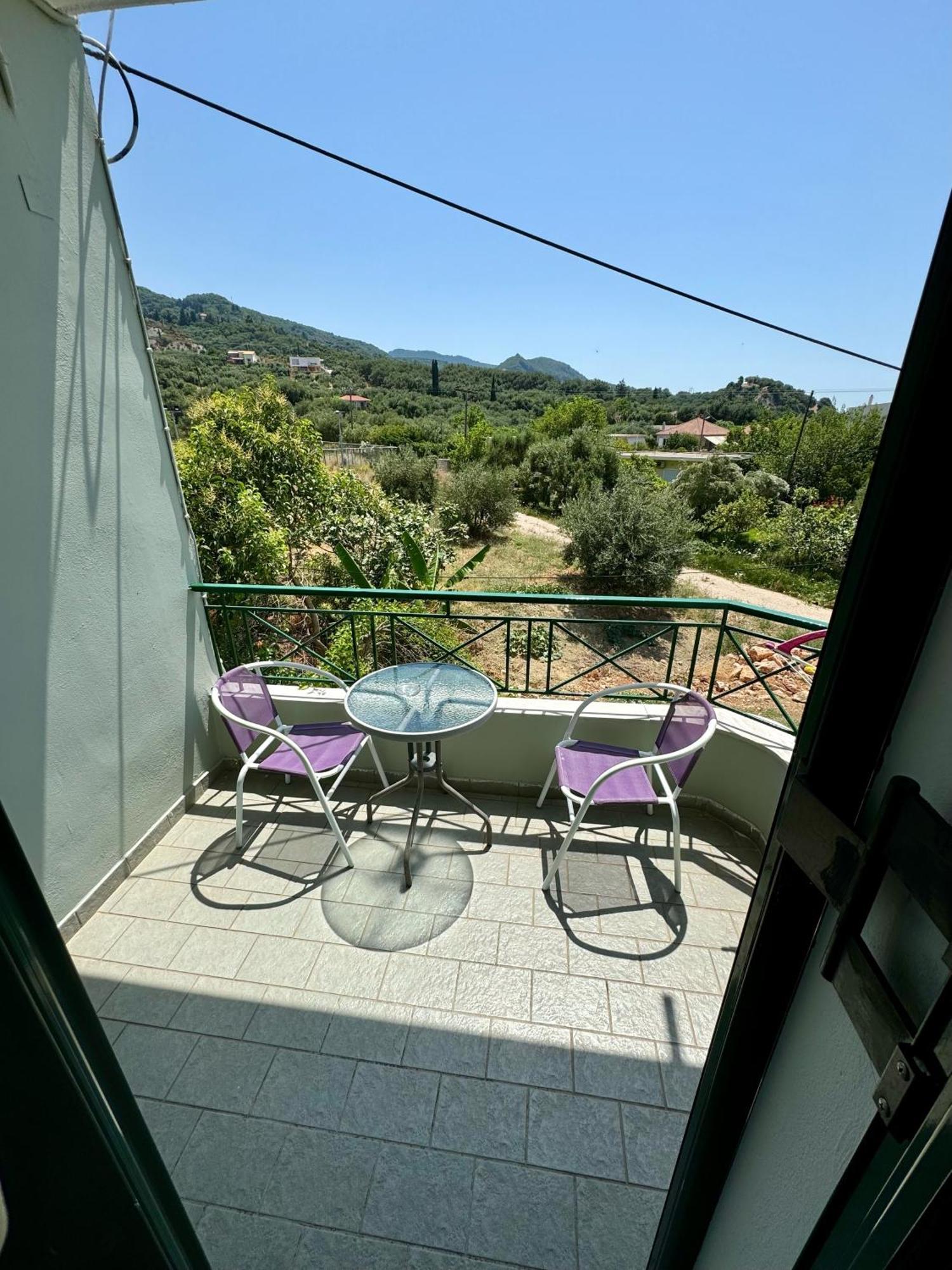 לייה Hotel Filoxenia מראה חיצוני תמונה